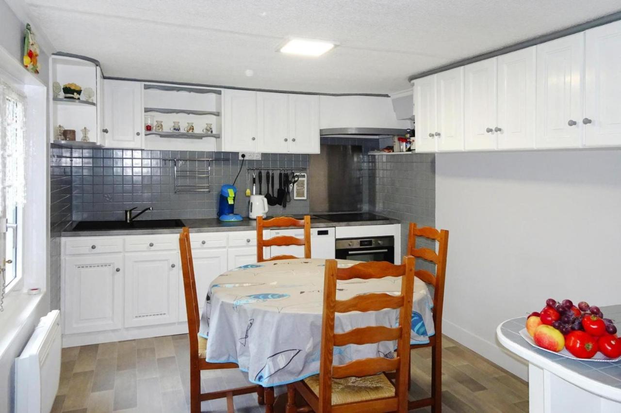 Holiday Home, Plourivo Dış mekan fotoğraf